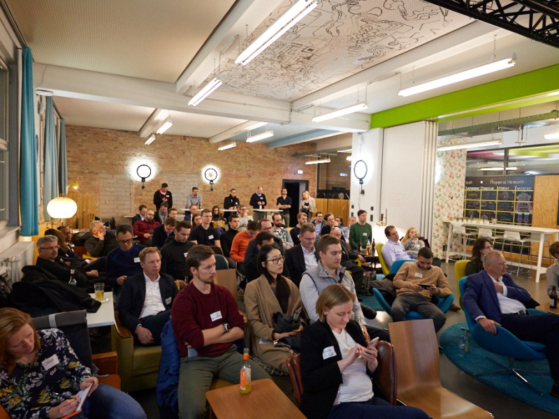 Nächster Fintech Stammtisch am 18.03. „Funding – was kostet die Revolution?“